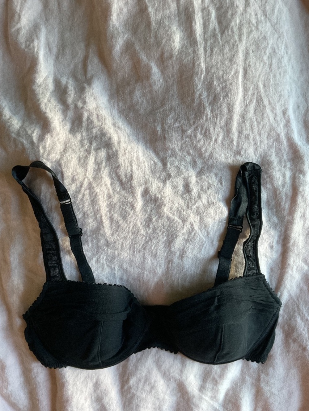 Gently used Stella McCartney lingerie (Style S72-025) sexy Bra US 32D FR 85D